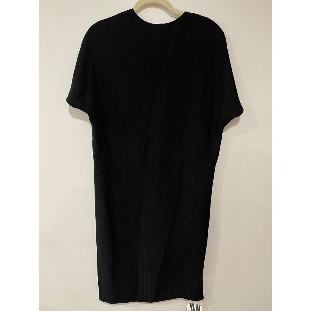 M.M LaFleur Tina Front Twist Black Stripe Short Sleeve Dress Size L - Picture 6 of 8